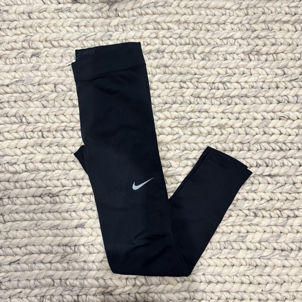 Nikepro Hyperwarm Leggings